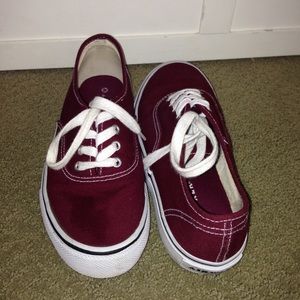 maroon airwalk sneakers