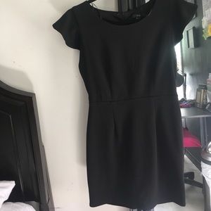 F21 Classy black dress