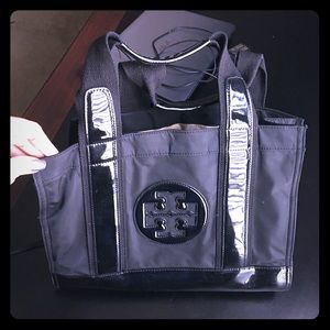 Tory burch purse