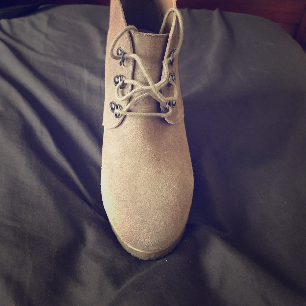 Steve maddens ankle boot for fall