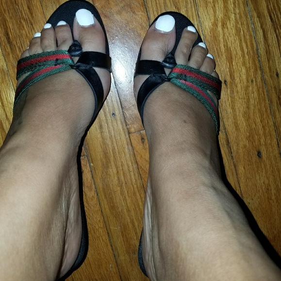 Authentic Gucci Kitten Heel - Picture 2 of 8