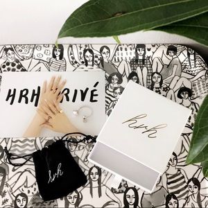 HRH COLLECTION OPEN HEART PILL RING SIZE 8