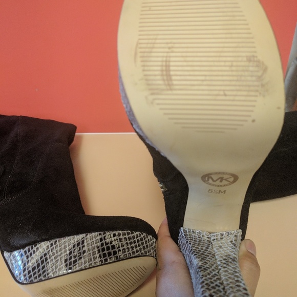 MK Lesly black suede leather high boots sz 5.5 - Picture 3 of 4