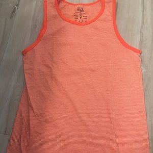 Boys Size 8 tank top 🌊