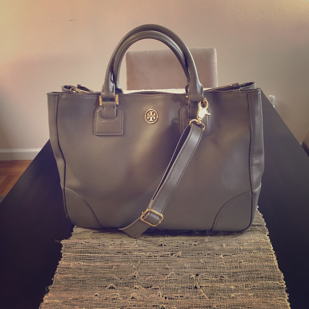 Authentic Tory Burch Robinson Double Zip