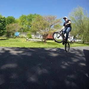 Meet your Posher, Cameron