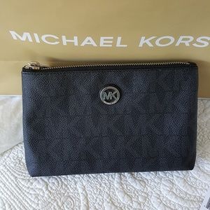 Michael Kors Fulton Bag