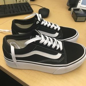 Vans black and white old skool
