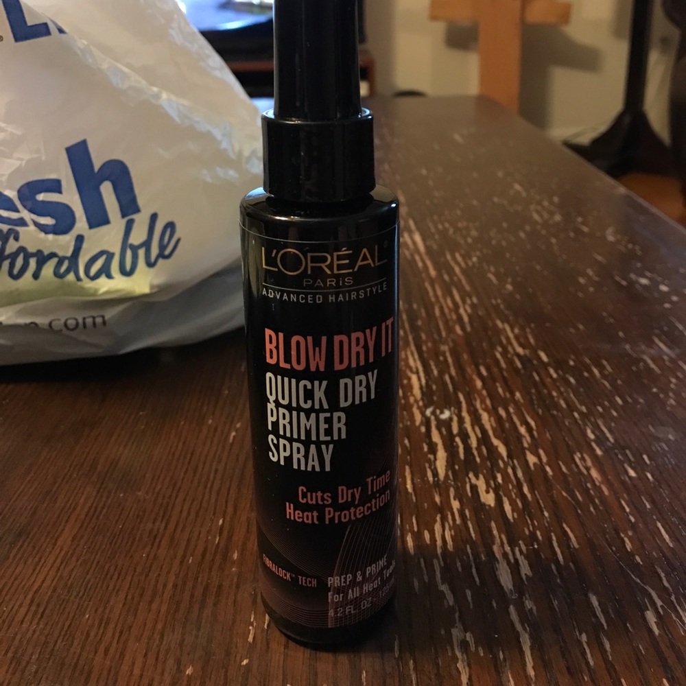 L'Oréal blow dry it spray
