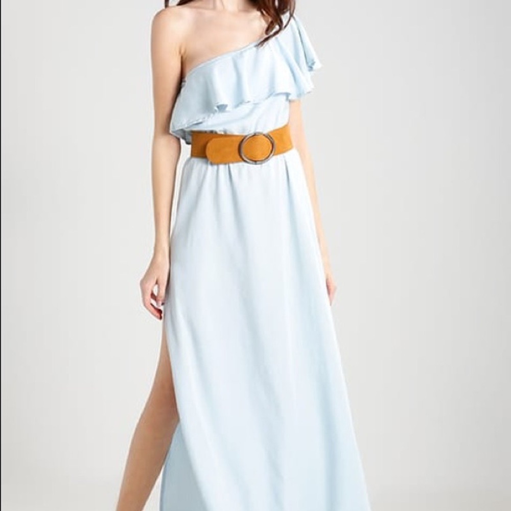 "Belle" Guess Dress (New Without tags!)