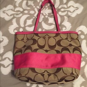 EUC classic pink coach tote!