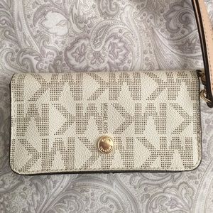 Michael Kors wallet