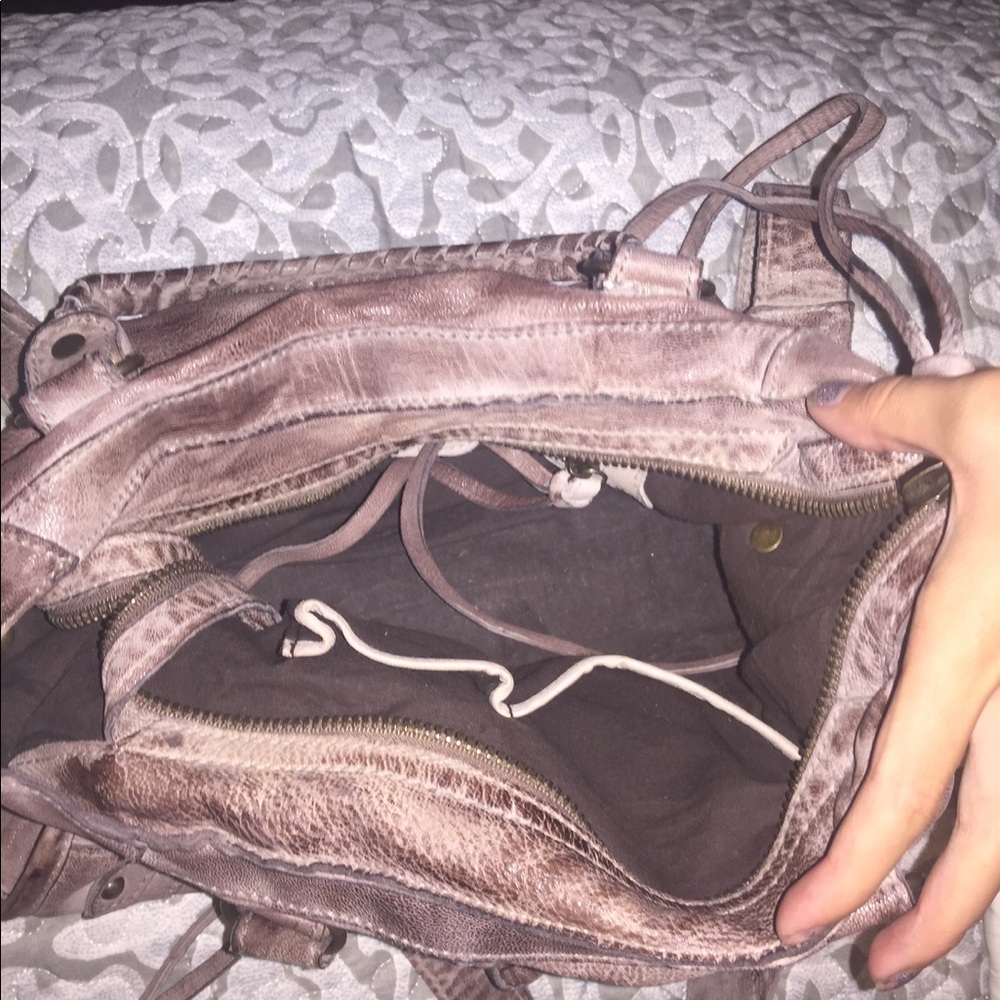 Genuine leather tano purse/ cross body bag - Picture 7 of 8