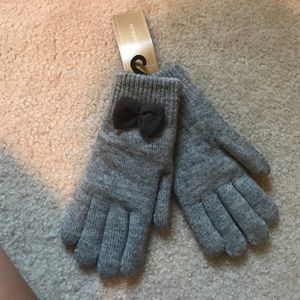 Women's gloves