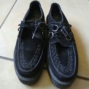 T.U.K creepers
