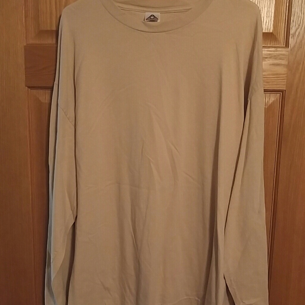 Long sleeve shirt