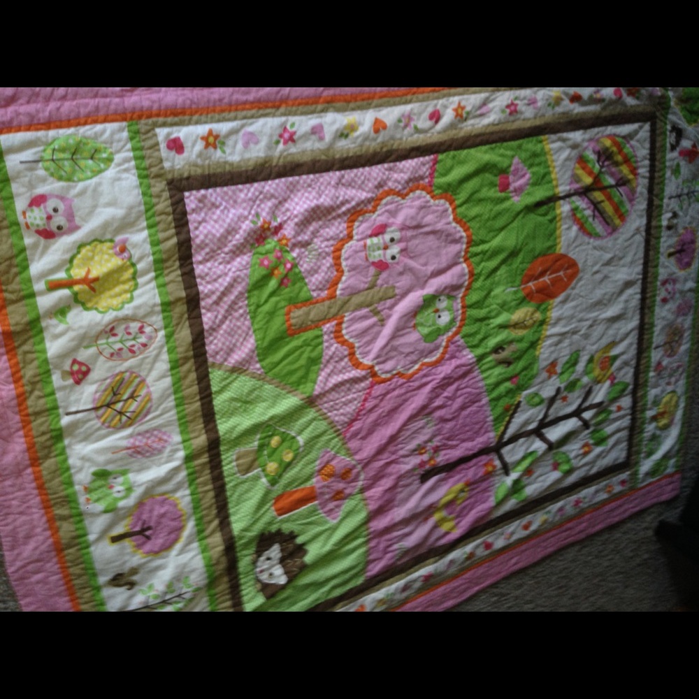 Circo love n nature bed set (no sheets)