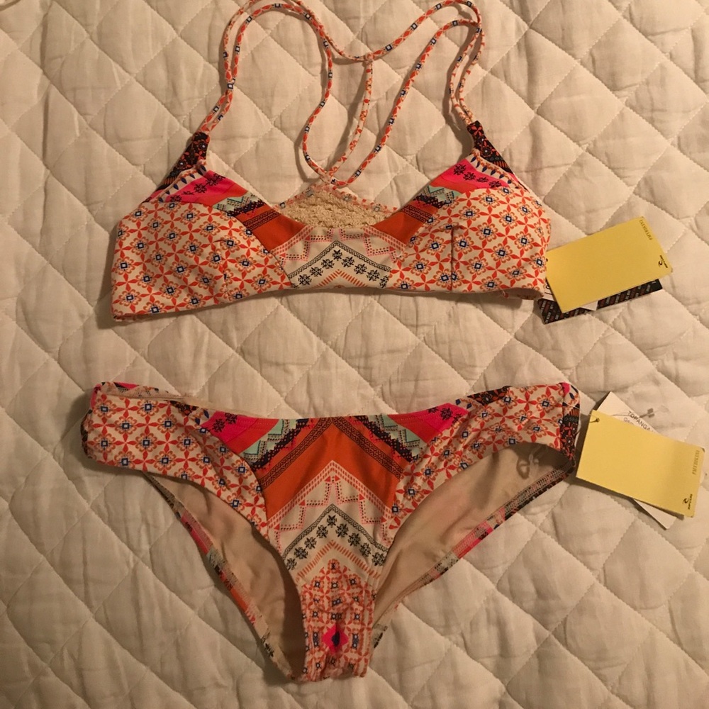 Bathing suit