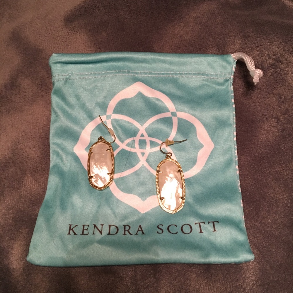 Kendra Scott Danielle Earrings