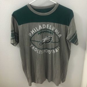 Eagles Football T-Shirt - Size Small
