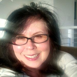 Meet your Posher, Beverly