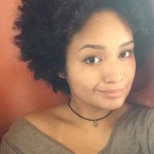 Meet your Posher, Alexandra