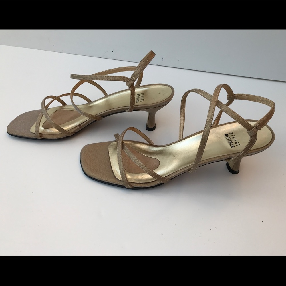 Gorgeous Stuart Weitzman Gold Sandals
