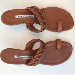 Authentic Manolo Blahnik Sissi sandals ❤️