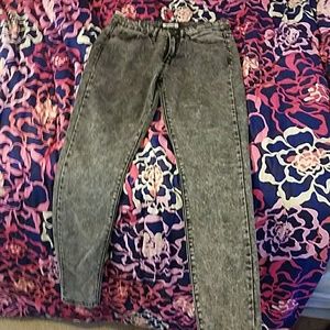Never been worn Grey acid wash skinny jeans