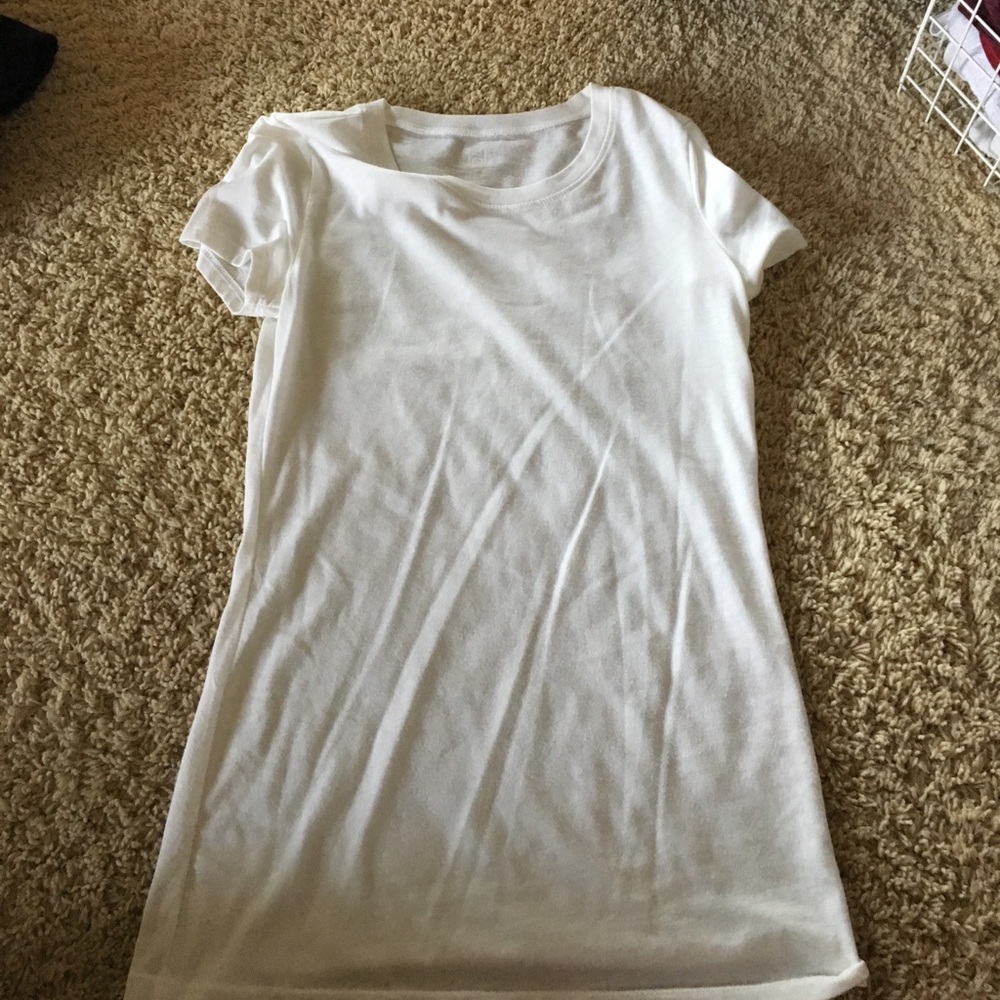 White t shirt