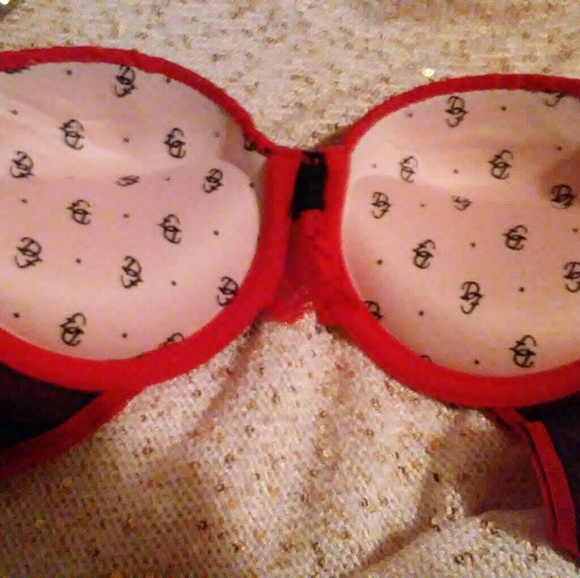 Daisy Fuentes push up demi bra - Picture 2 of 3