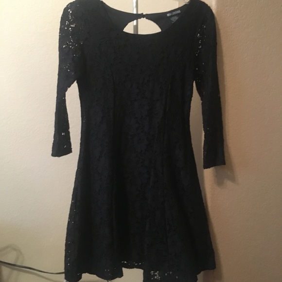 ❌SOLD on Merc❌ Little black dress - Picture 1 of 3