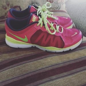 Nike pink w/neon yellow gym shoes