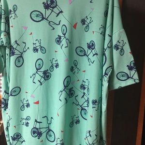 Lularoe brand new irmas maroon small and bike Xs