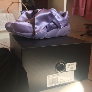 💜 SOLD 💜 Rihanna Fenty Puma Satin Bow Sneakers