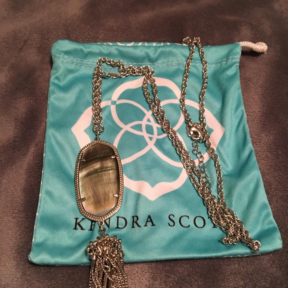 Kendra Scott Rayne Necklace in Black Pearl - Picture 1 of 5
