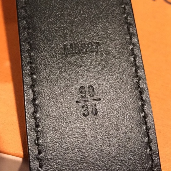 LOUIS VUITTON INITIALES 35mm BELT - Picture 4 of 6