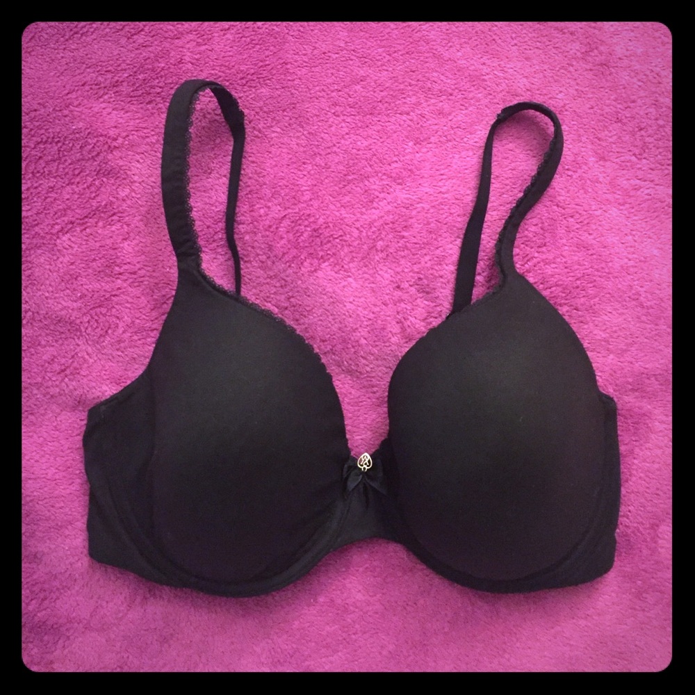 Black Body by Victoria bra 34DD excellent cond.