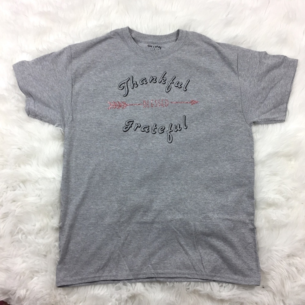 Gray shirt thankful & grateful