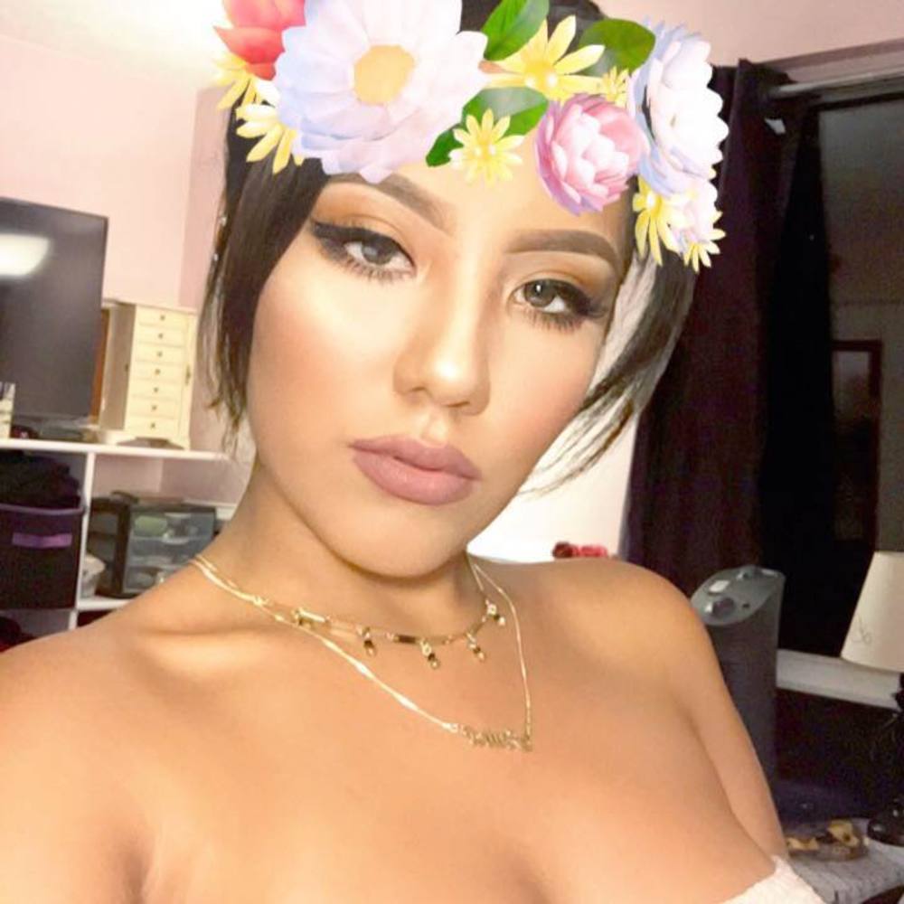 Meet your Posher, Isabel