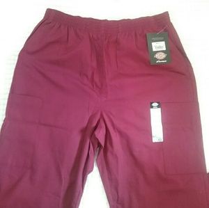 Dickies Missy Fit  Wine Nursing Scrub Pants SZ Med