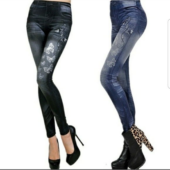 Boutique Pants - NWOT 👖Sexy 🦋 Butterfly 🦋 Jeggings 👖