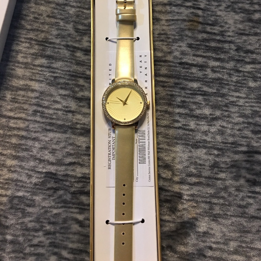 Gold tone Watch