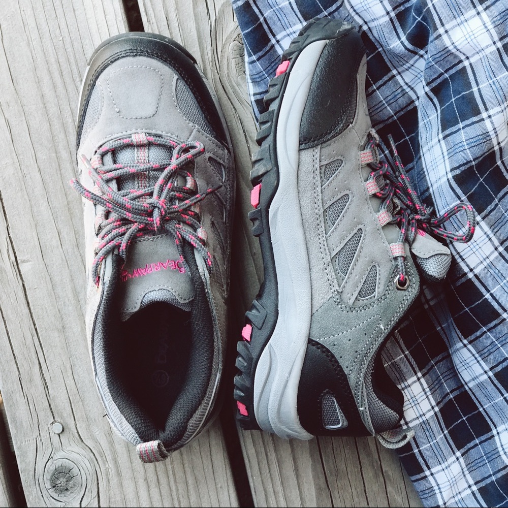 women's hiking boots