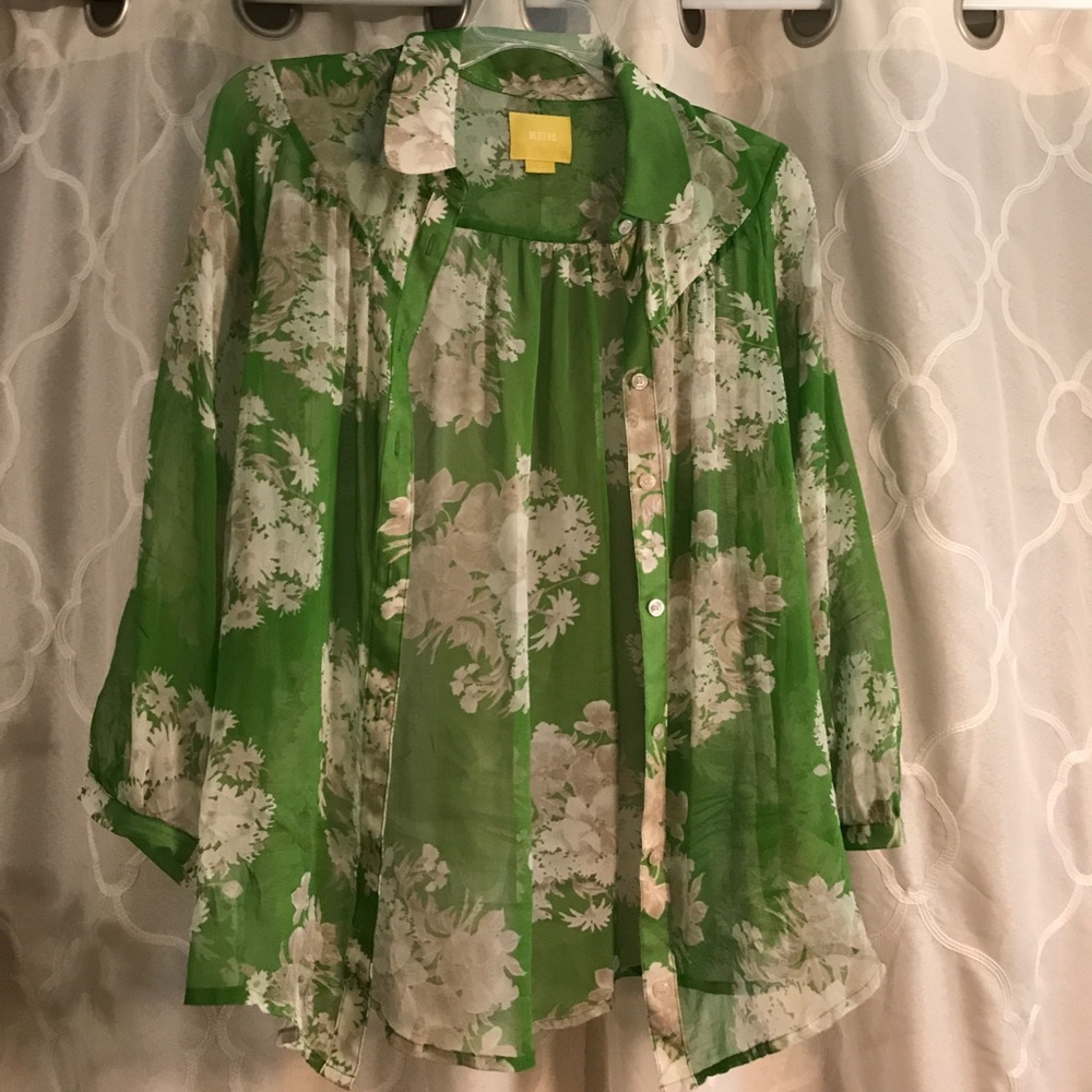 Silk button up blouse with 3/4 sleeves