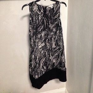 Sleeveless dress