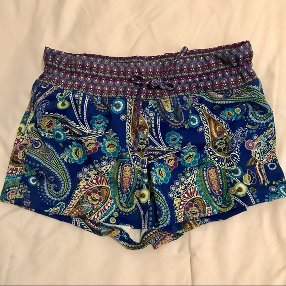 *SOLD* Athleta Swimsuit-Rash Guard and Swim Shorts - Picture 4 of 7