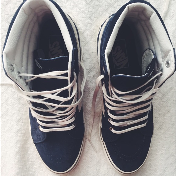 hi top blue suede vans - Picture 4 of 5