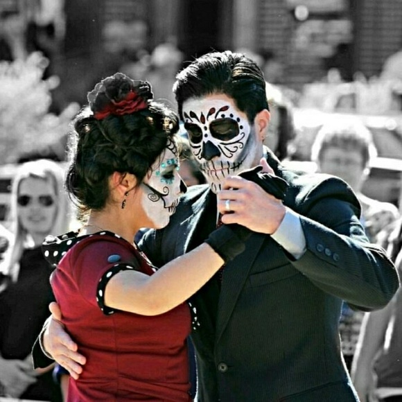 Meet your Posher, Derek - Picture 7 of 8