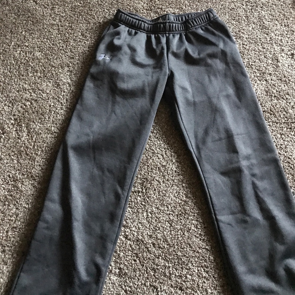 Gray under armor sweatpants